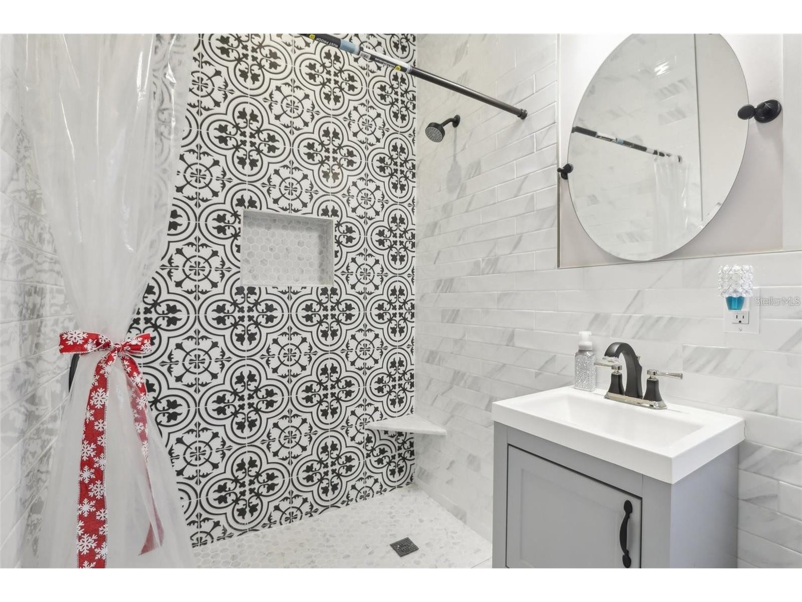 757 32nd Avenue N Saint Petersburg FL 33704 TB8506628 image29