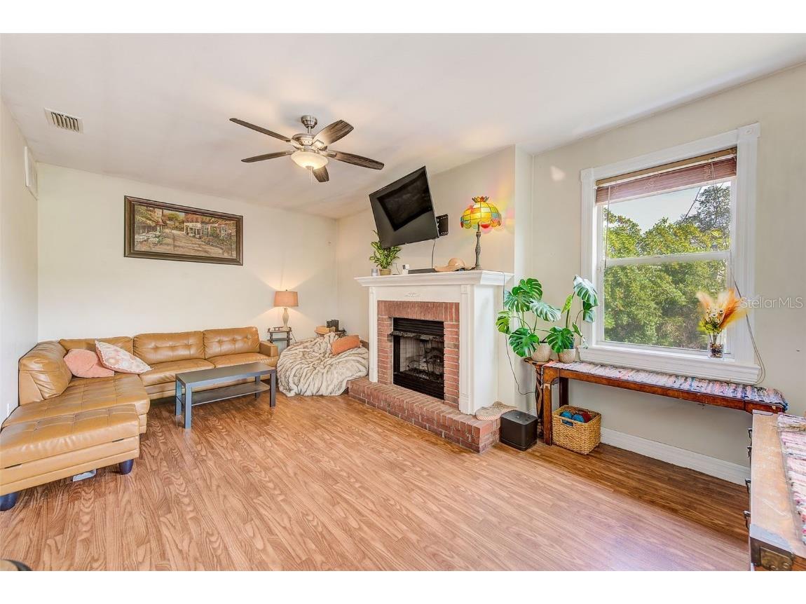 757 Bayshore Dr Tarpon Springs FL 34689 TB8447390 image22