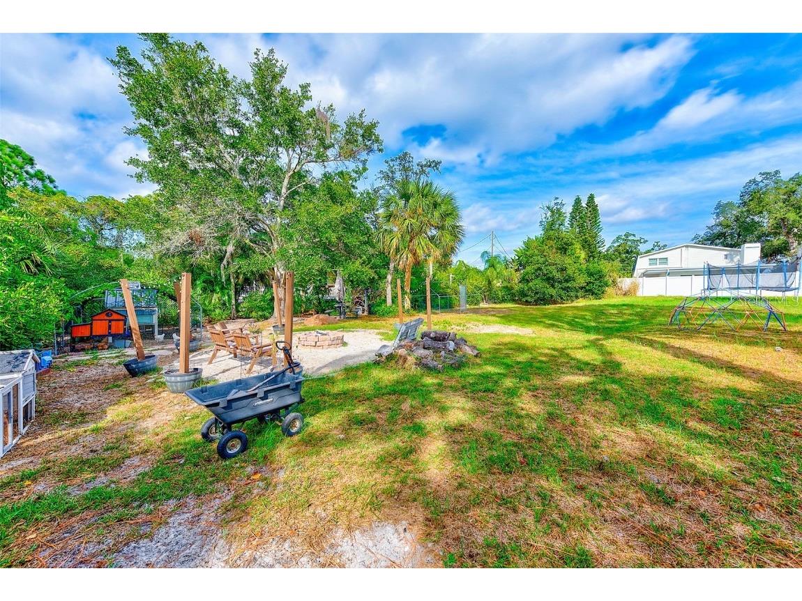 757 Bayshore Dr Tarpon Springs FL 34689 TB8447390 image48