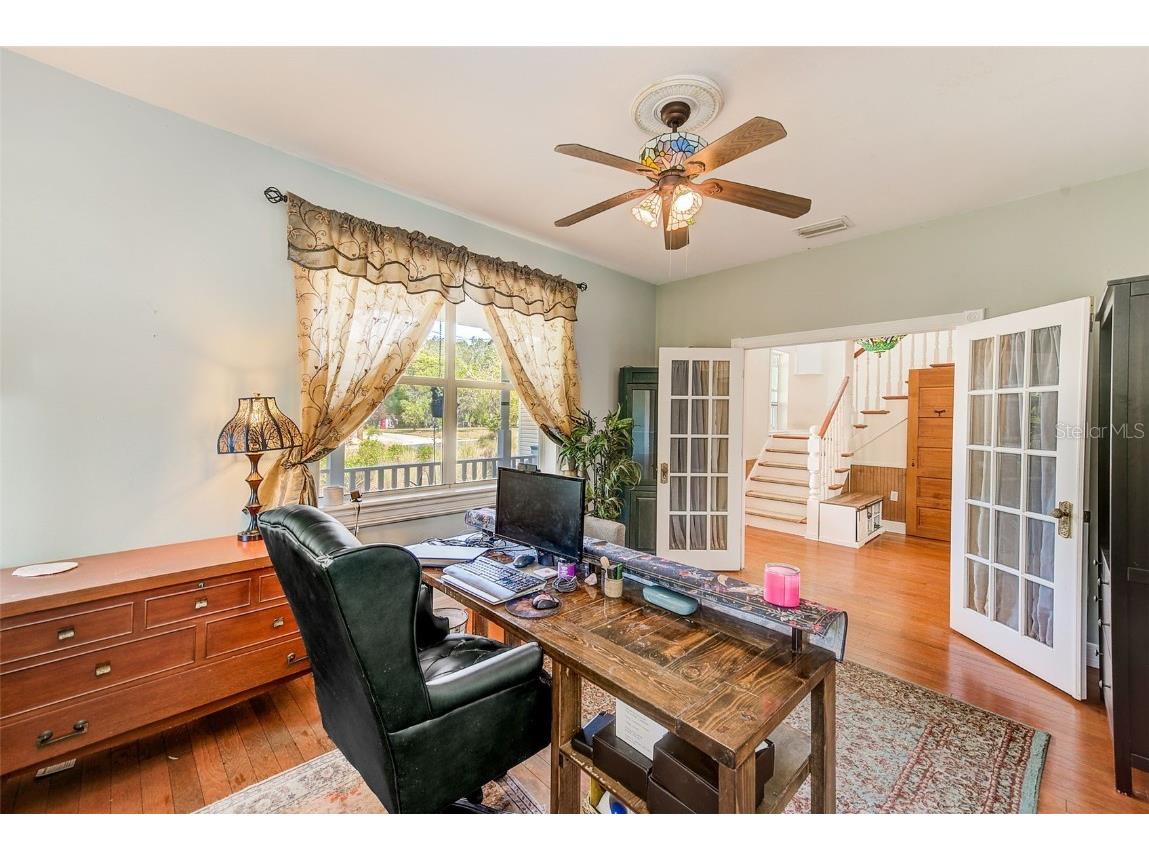 757 Bayshore Dr Tarpon Springs FL 34689 TB8447390 image9