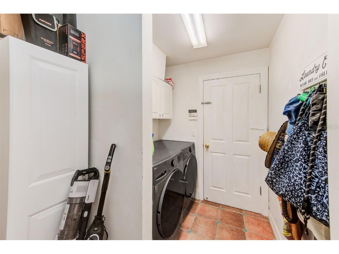 757 Bayshore Dr Tarpon Springs FL 34689 TB8447405 image22