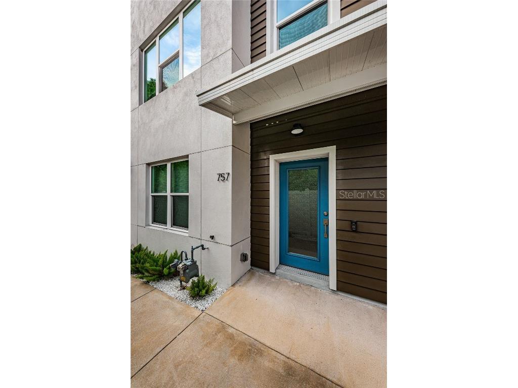 757 Calla Terrace N Saint Petersburg FL 33701 U8184951 image1