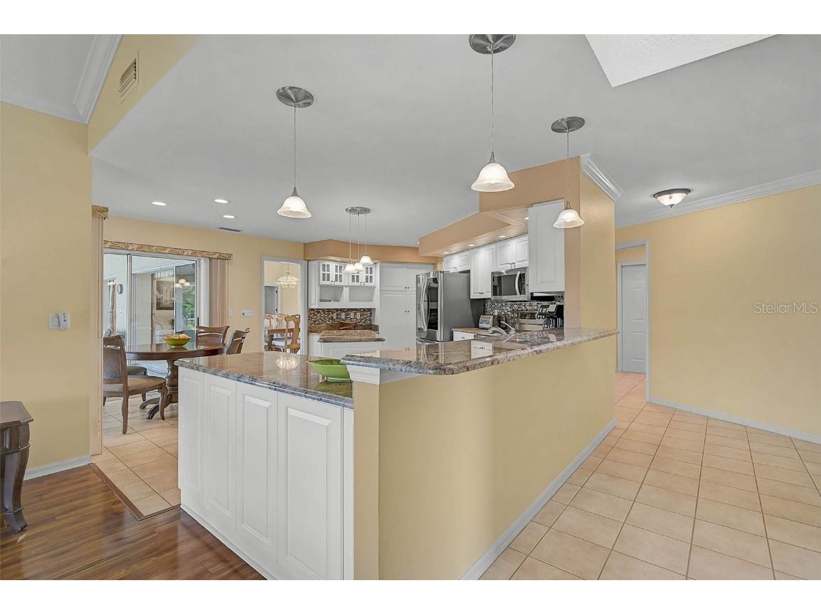 7570 Links Court Sarasota FL 34243 A4671578 image15