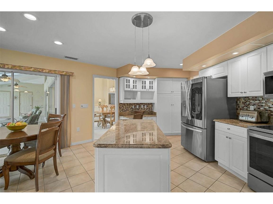 7570 Links Court Sarasota FL 34243 A4671578 image18