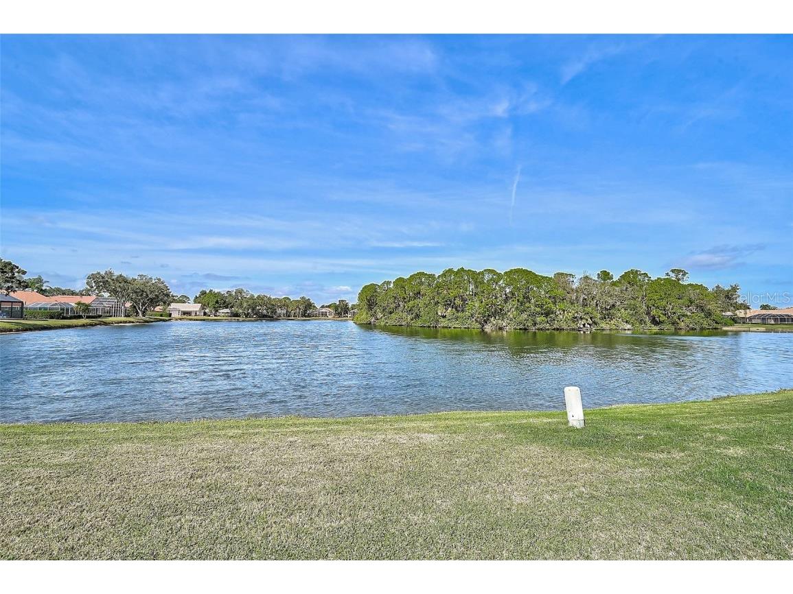 7570 Links Court Sarasota FL 34243 A4671578 image48