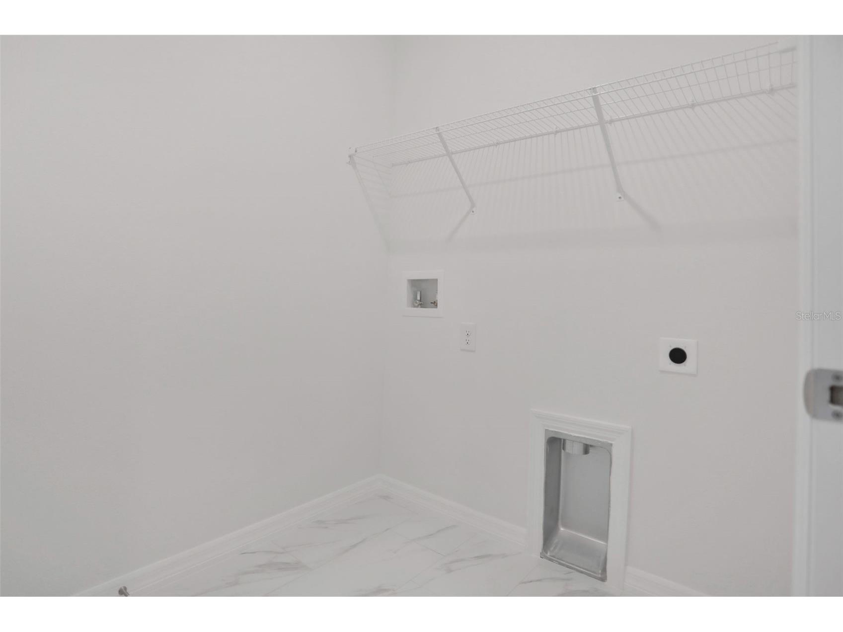 7570 Sea Oak Court Parrish FL 34219 - SEAIRE LAGOON G5108183 image9