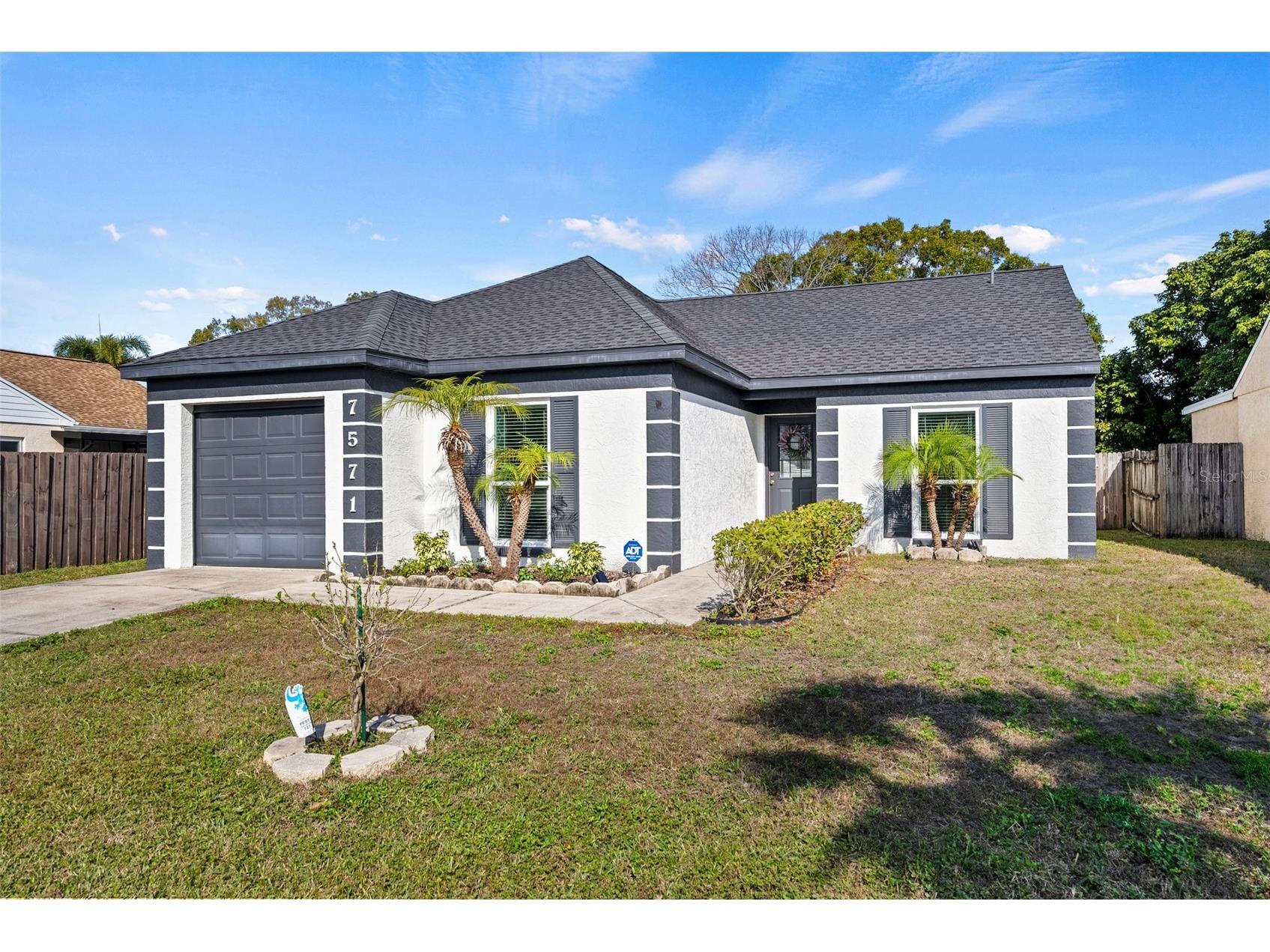 7571 121st Avenue Largo FL 33773 TB8461293 image1
