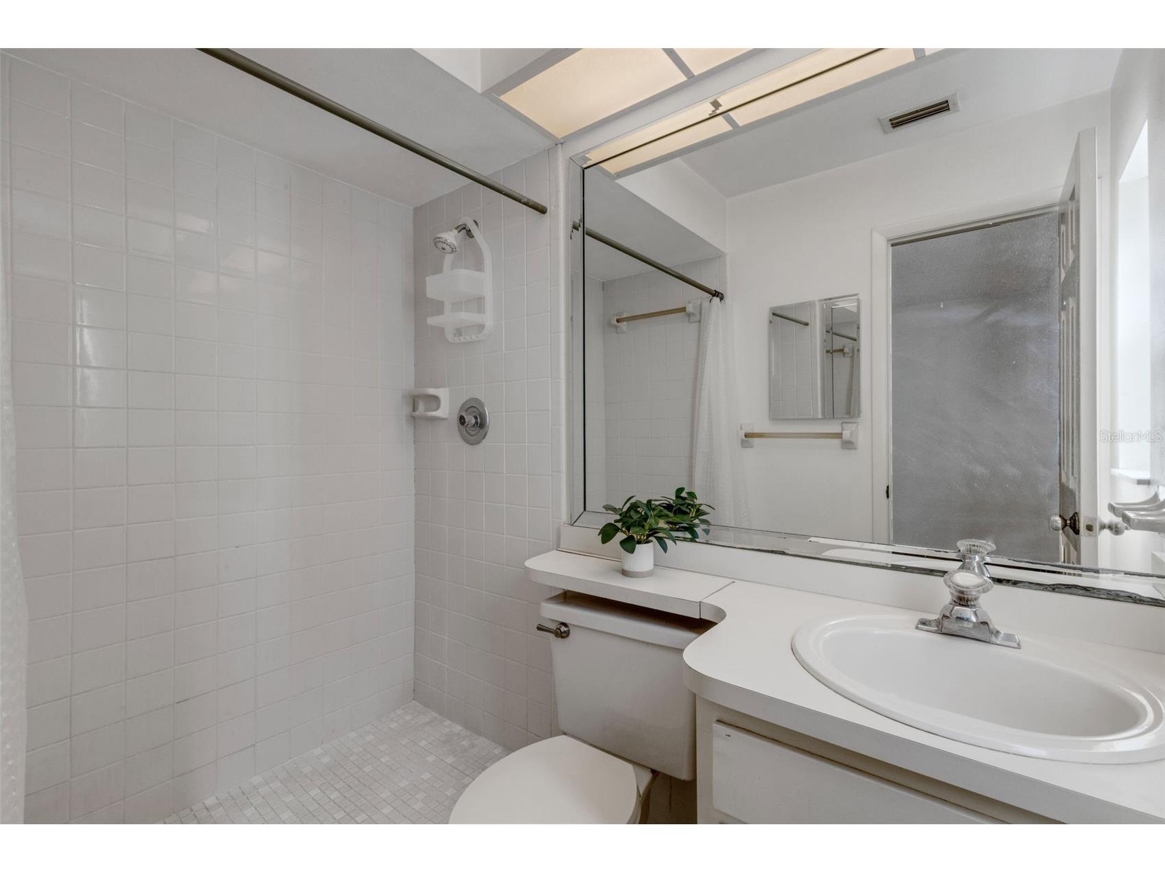 7571 121st Terrace Largo FL 33773 TB8498899 image1