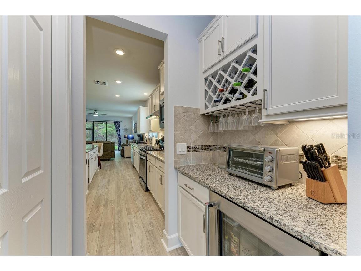 7572 Viola Loop Bradenton FL 34202 A4666076 image20