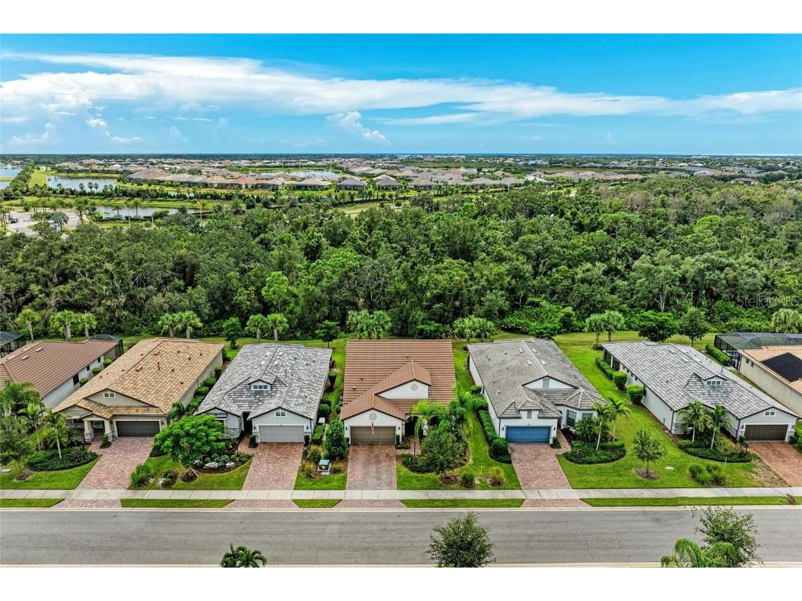 7572 Viola Loop Bradenton FL 34202 A4666076 image3