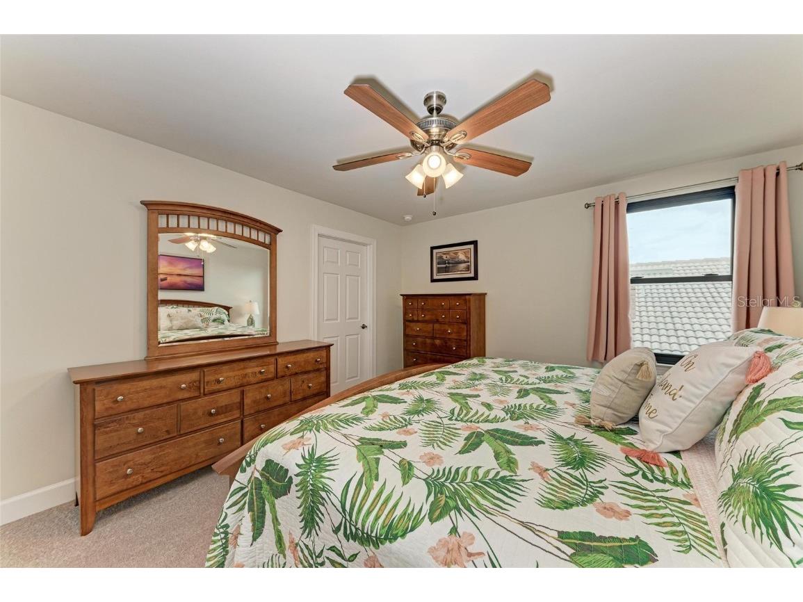 7572 Viola Loop Bradenton FL 34202 A4666076 image39