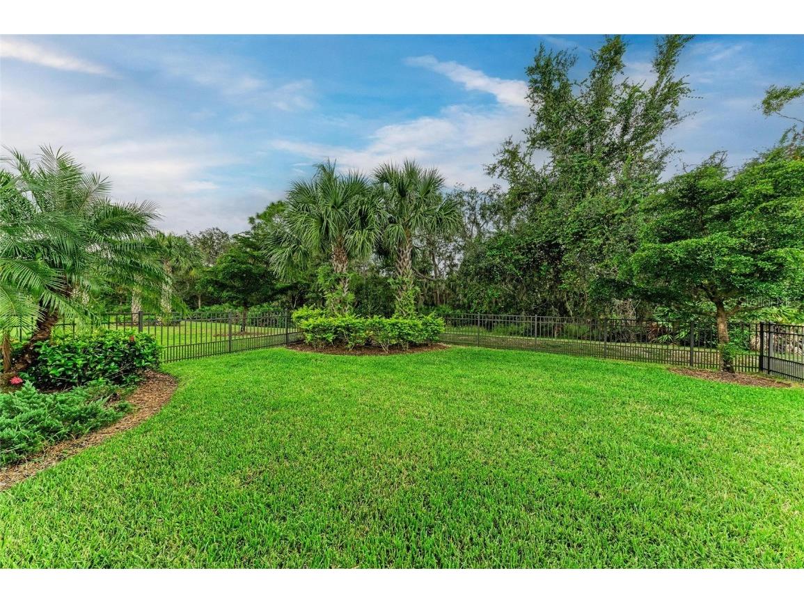 7572 Viola Loop Bradenton FL 34202 A4666076 image45