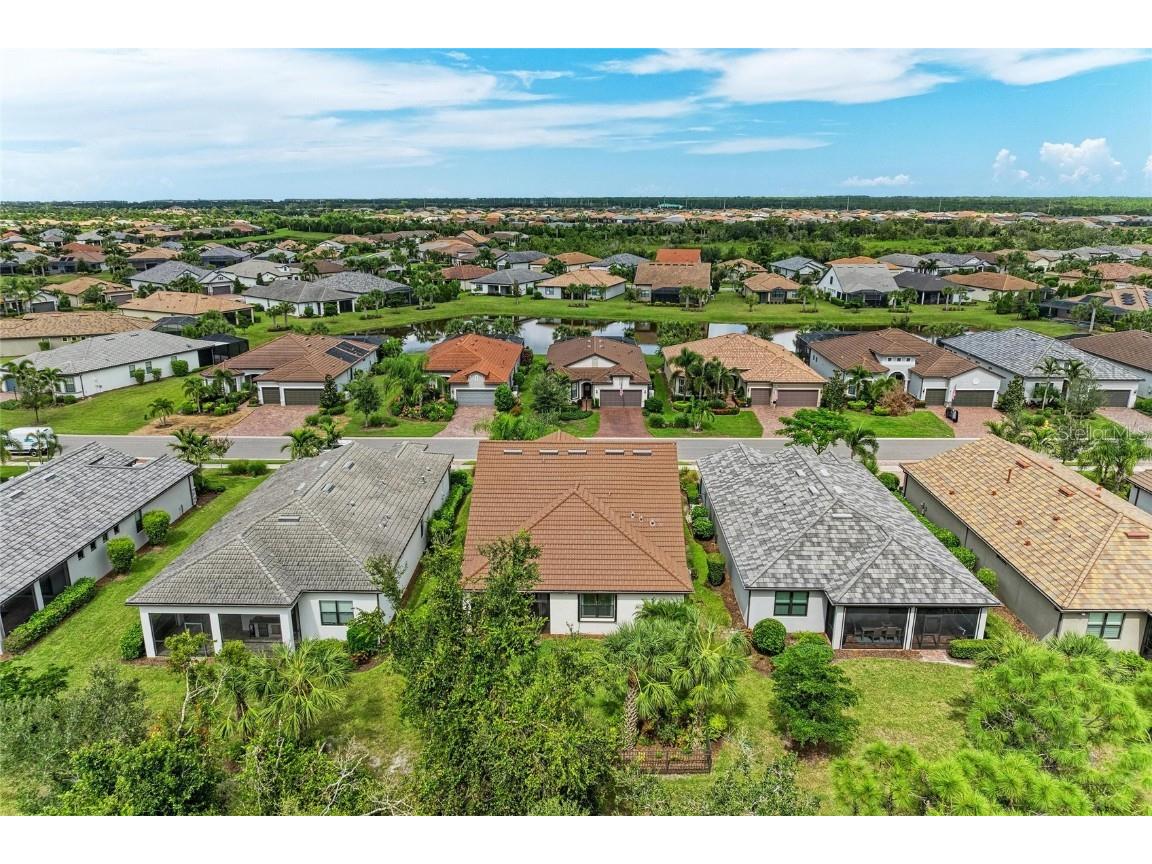 7572 Viola Loop Bradenton FL 34202 A4666076 image47