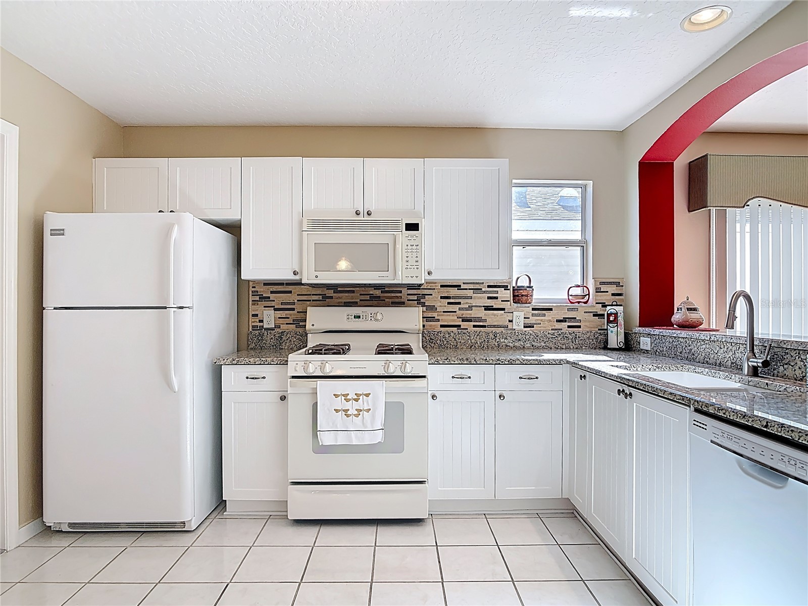 7574 SE 171st Sun Valley Place The Villages FL 32162 G5109810 image3