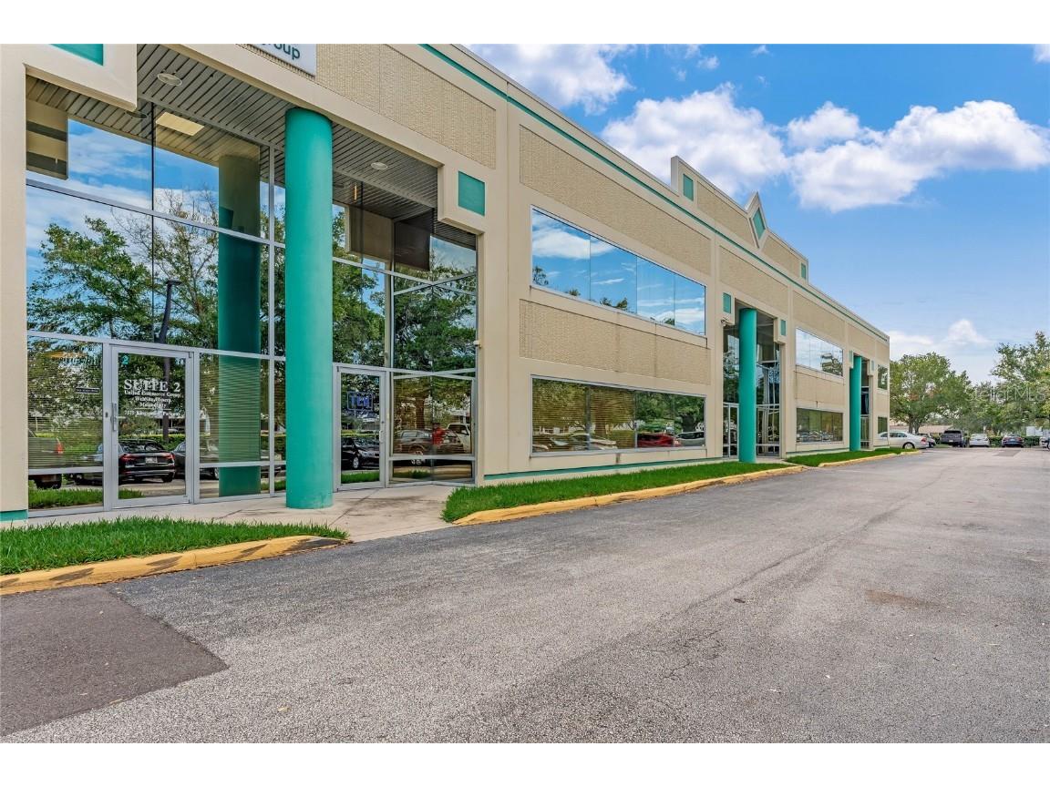 7575 Kingspointe Parkway #2 Orlando FL 32819 O6067279 image1