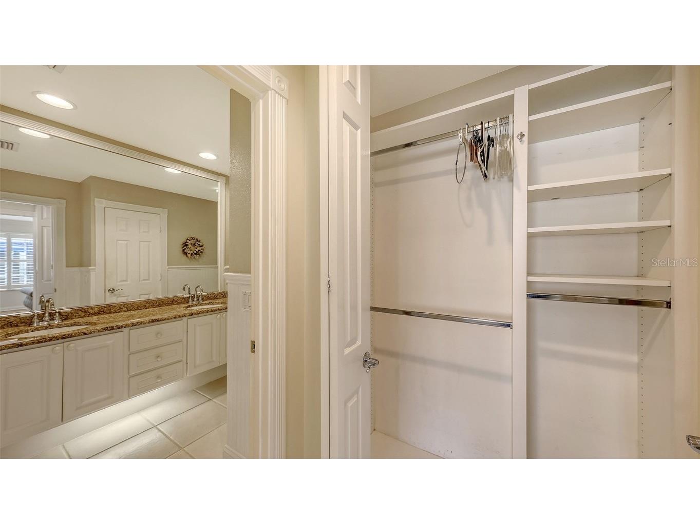 7575 Quinto Drive Sarasota FL 34238 A4635837 image26