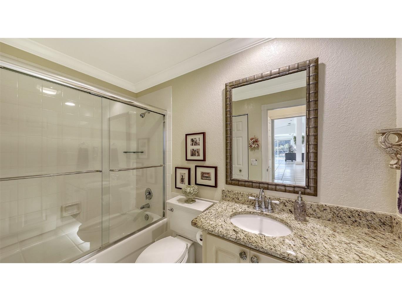 7575 Quinto Drive Sarasota FL 34238 A4635837 image32