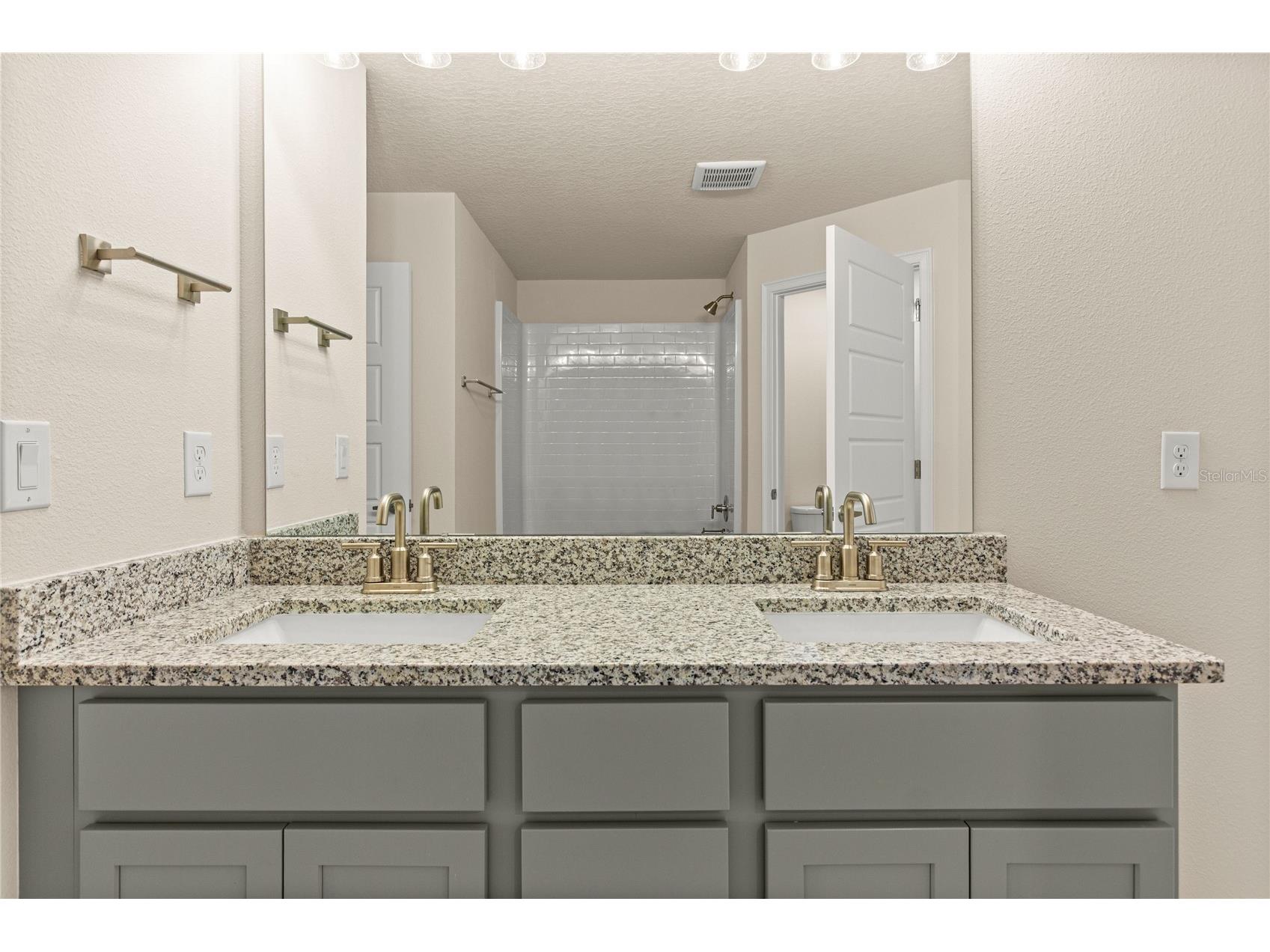 7576 Bent Tree Loop Saint Cloud FL 34773 O6373570 image16