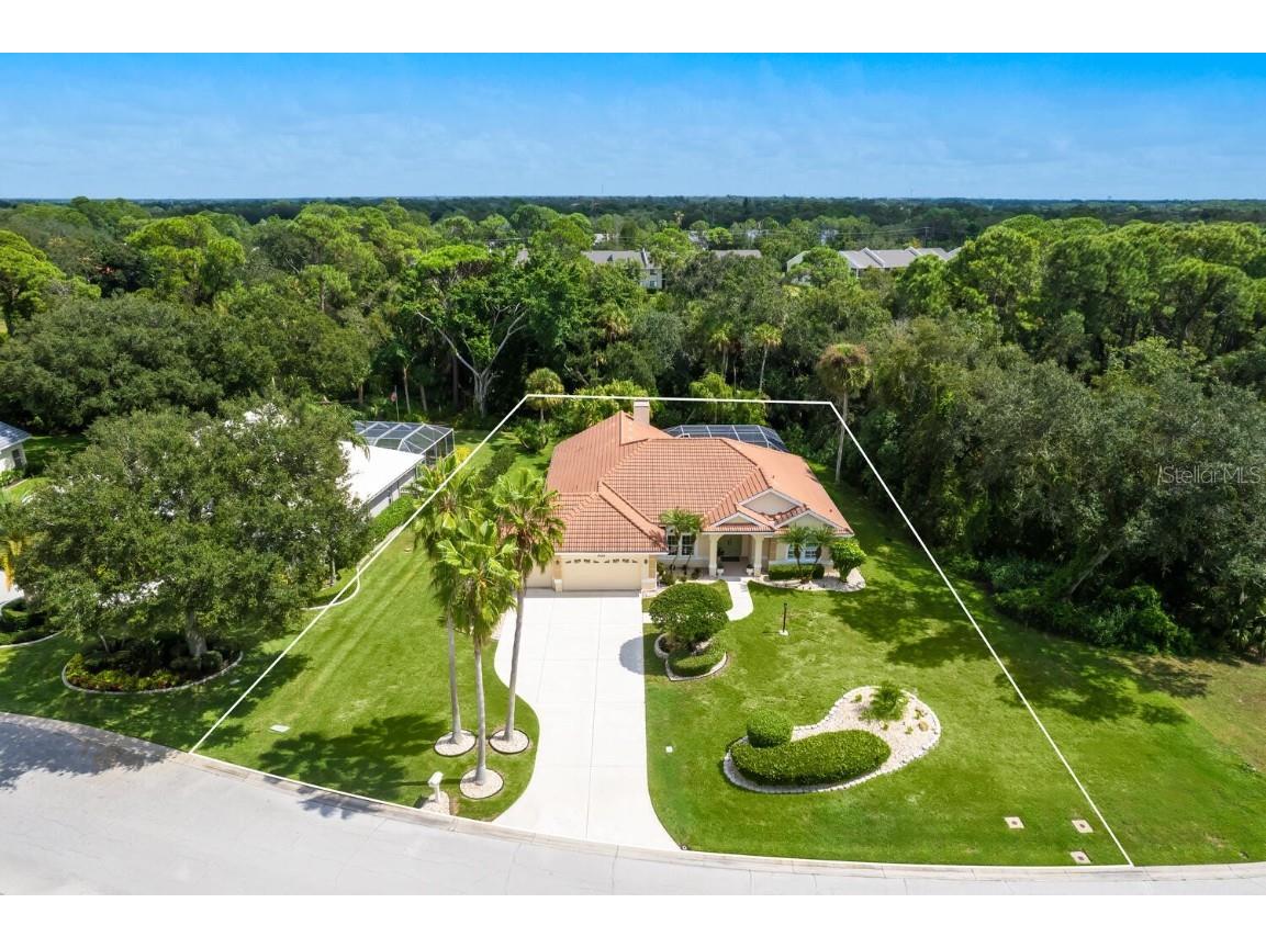 7579 Links Court Sarasota FL 34243 A4583820 image1