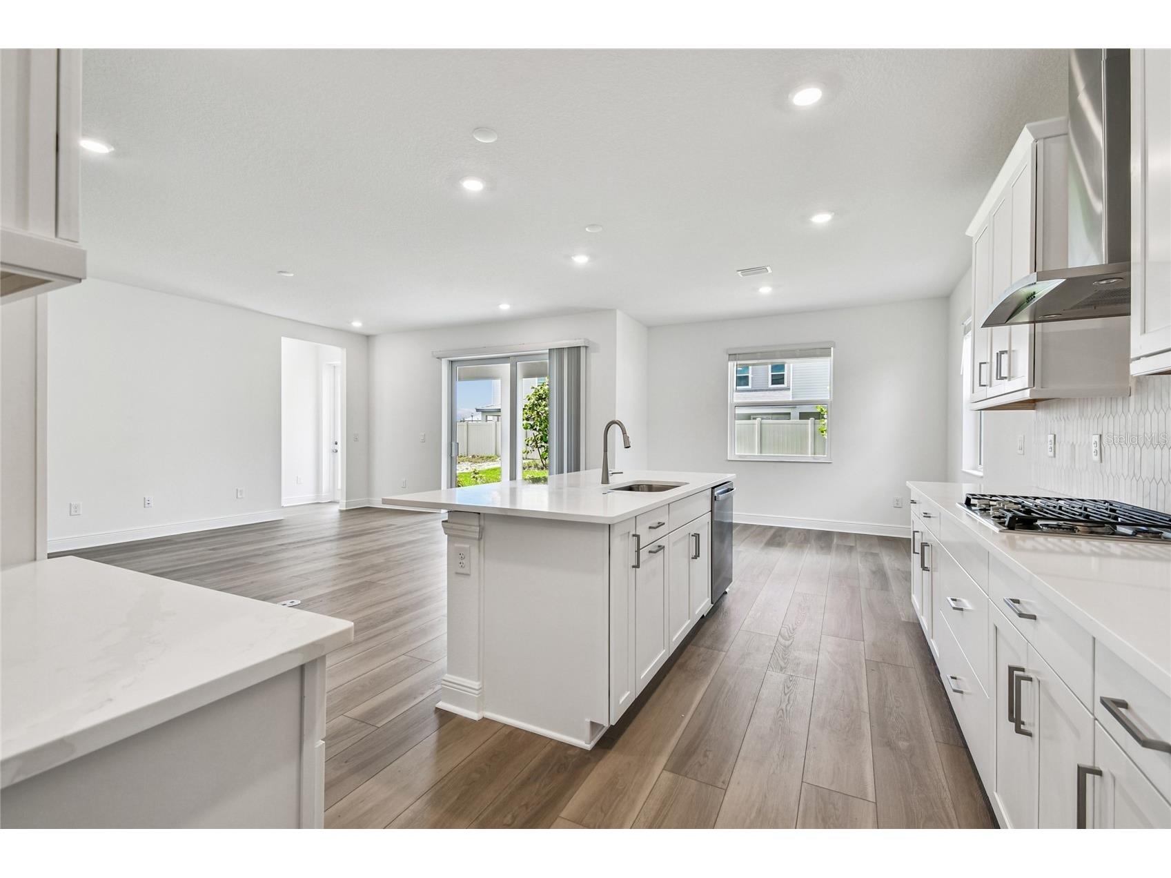 7579 Seahawk Avenue Sarasota FL 34241 A4691692 image20