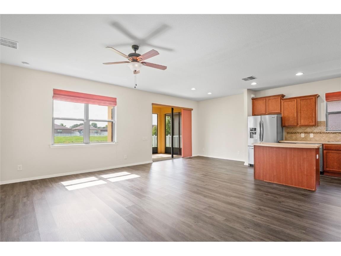 758 Alpine Thistle Drive Brooksville FL 34604 W7876516 image5