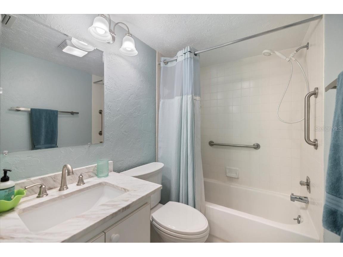 758 Bird Bay Drive W #169 Venice FL 34285 N6141250 image14