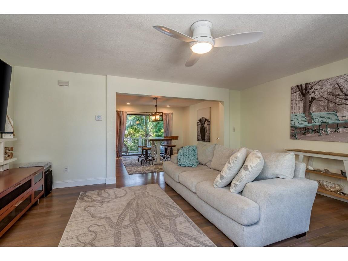 758 Claudia Palm Harbor FL 34683 TB8447354 image8