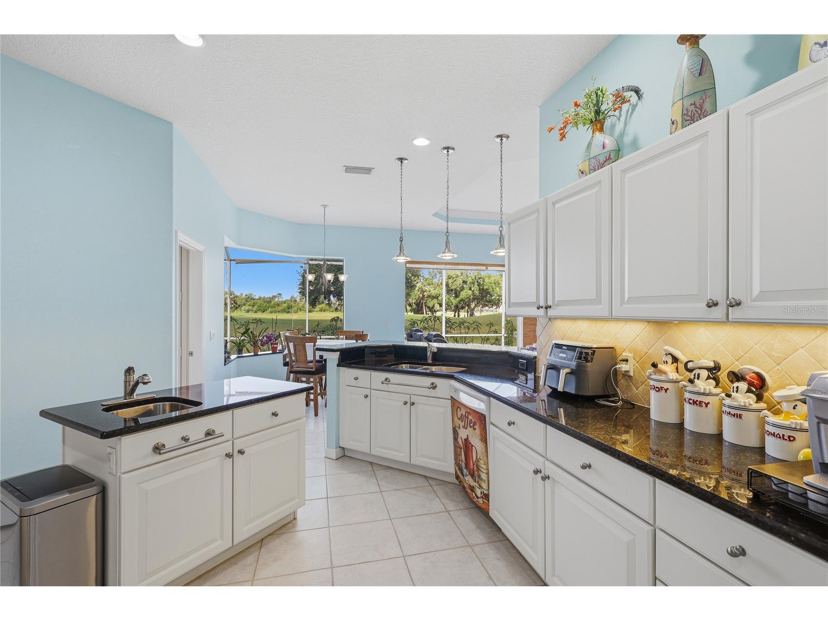 758 Planters Manor Way Bradenton FL 34212 A4690059 image8