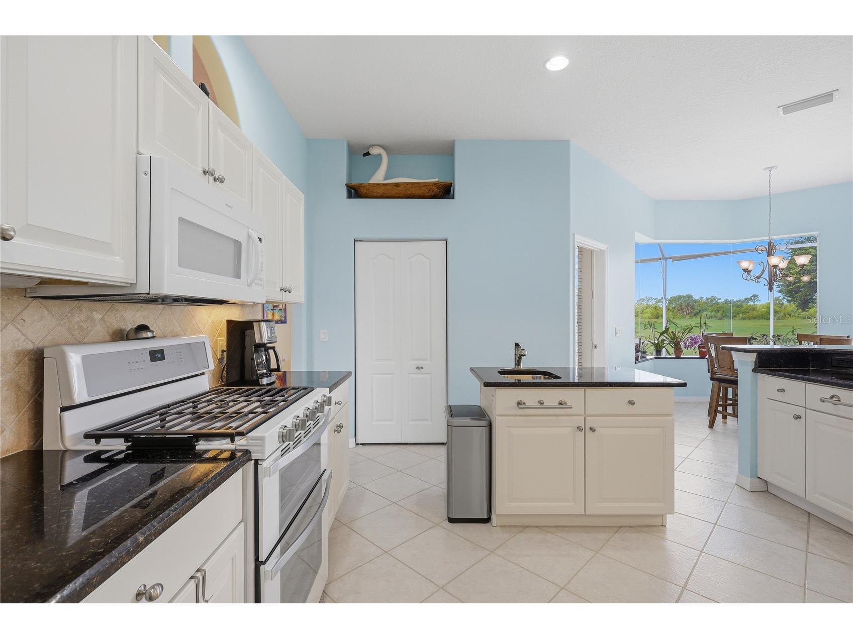 758 Planters Manor Way Bradenton FL 34212 A4690059 image9
