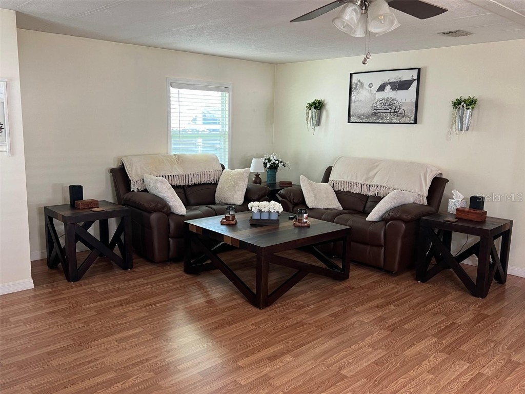 758 Royal Palm Circle Largo FL 33778 TB8388818 image12