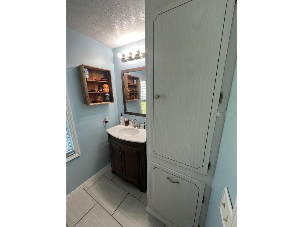 758 Royal Palm Circle Largo FL 33778 TB8388818 image18