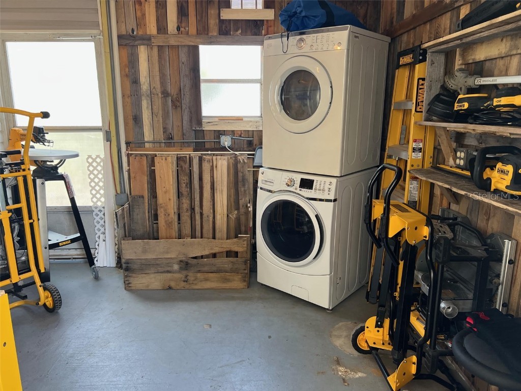 758 Royal Palm Circle Largo FL 33778 TB8388818 image30