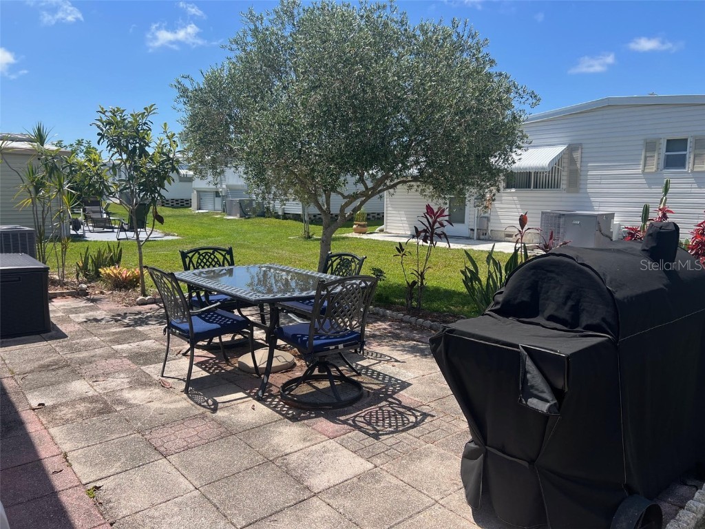 758 Royal Palm Circle Largo FL 33778 TB8388818 image4