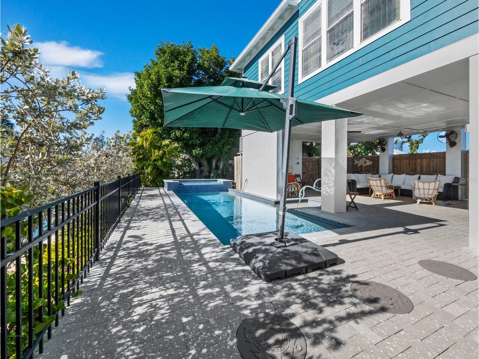 758 Saint Judes Drive N Longboat Key FL 34228 A4680374 image8