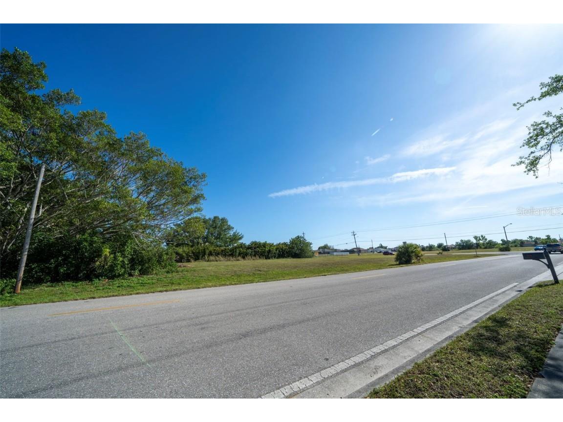 758 SW 4th Street Cape Coral FL 33991 C7507713 image14