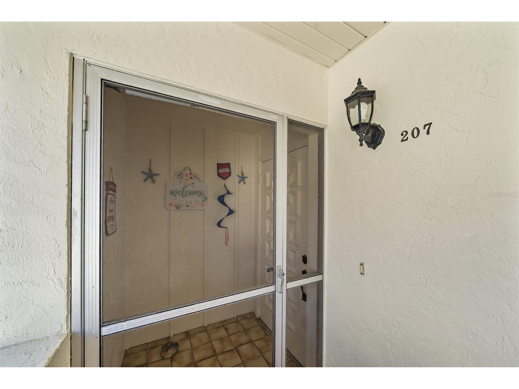 758 Village Circle #207 Venice FL 34292 N6143199 image2
