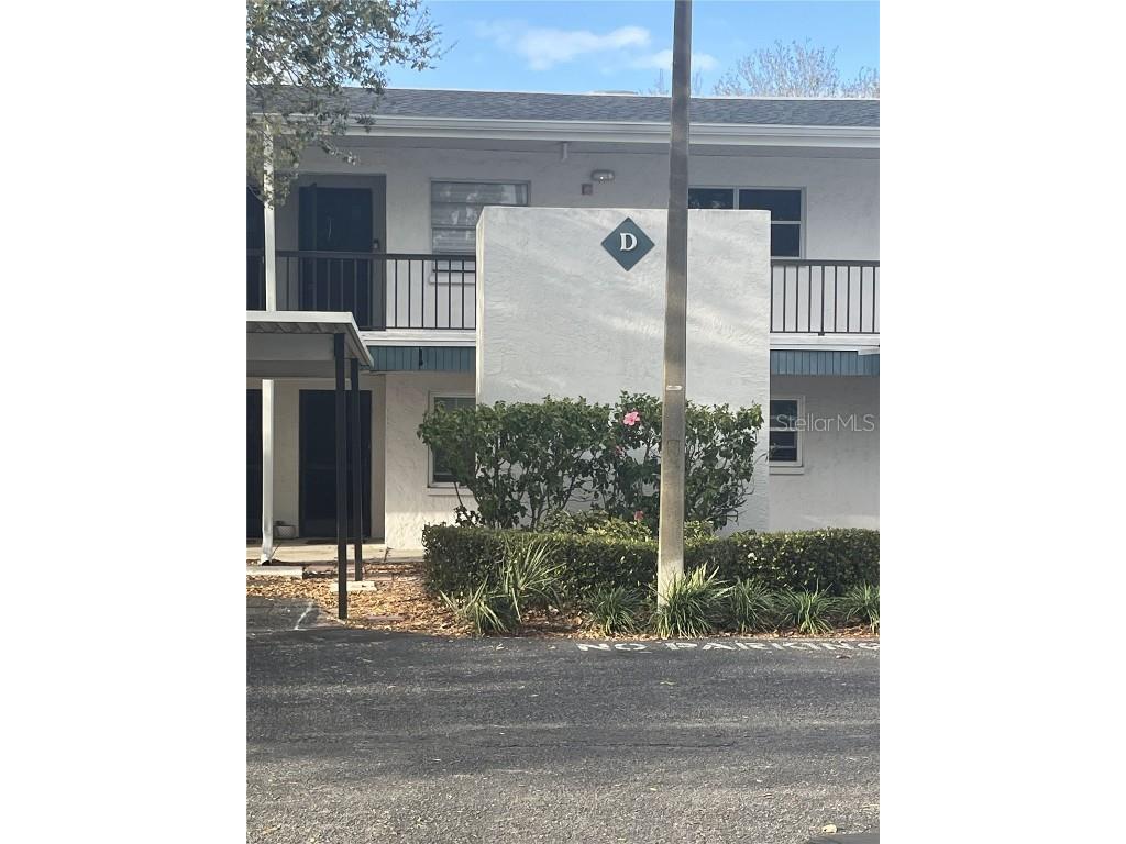 7580 92nd Street #105D Seminole FL 33777 U8243159 image1