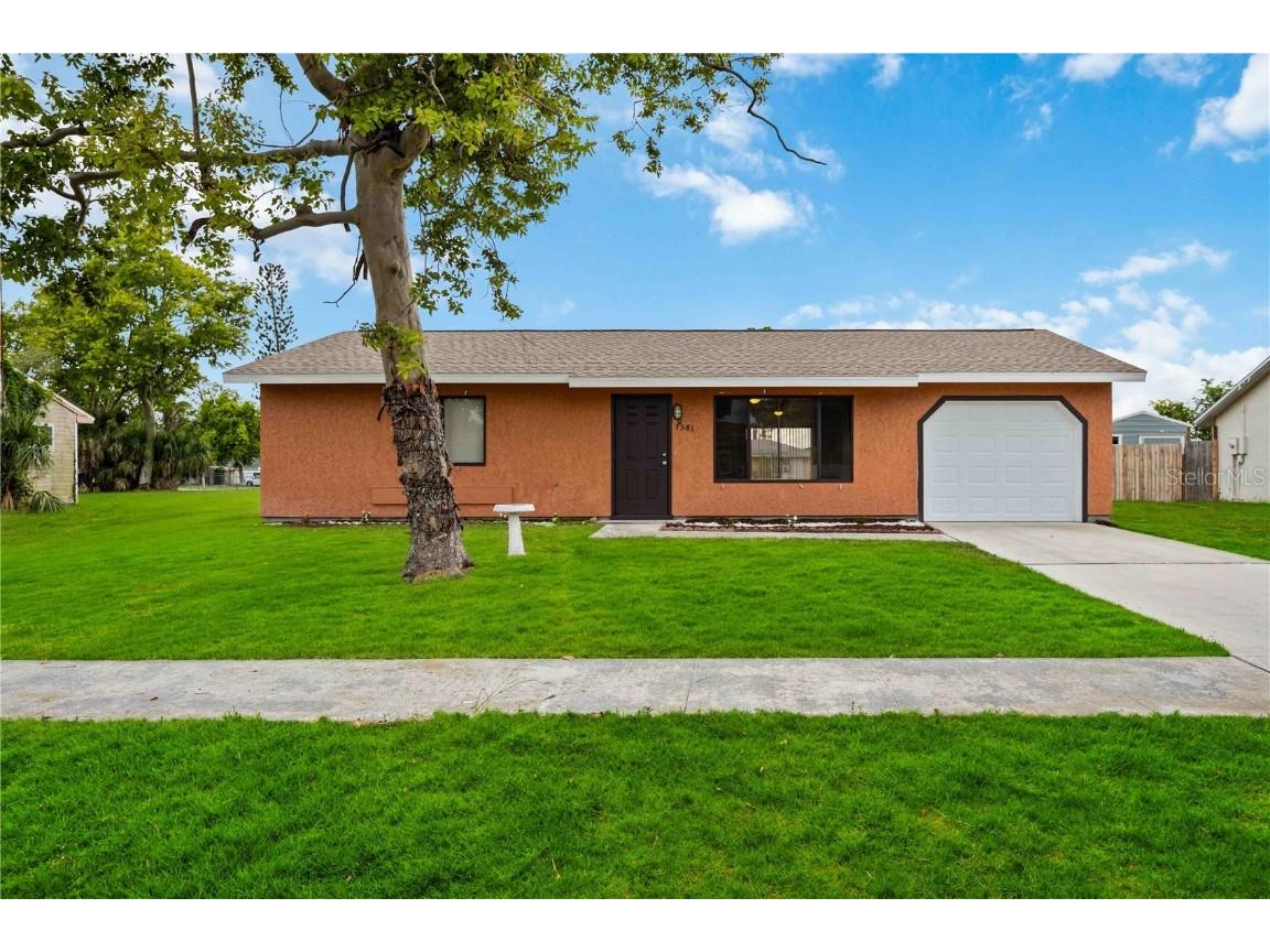 7581 Berwick Street North Port FL 34287 T3458254 image1