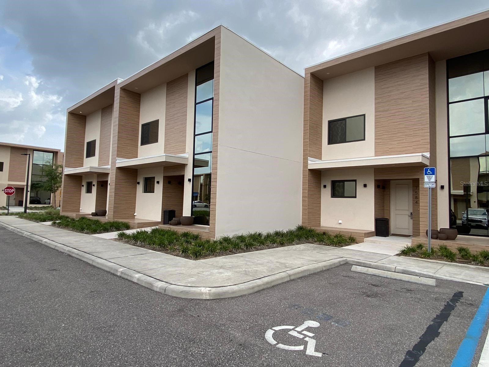 7582 Brooklyn Drive Kissimmee FL 34747 O6376415 image3