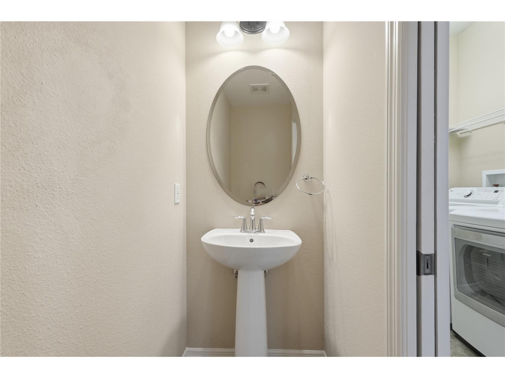 7583 Caponata Boulevard Seminole FL 33777 TB8482642 image51