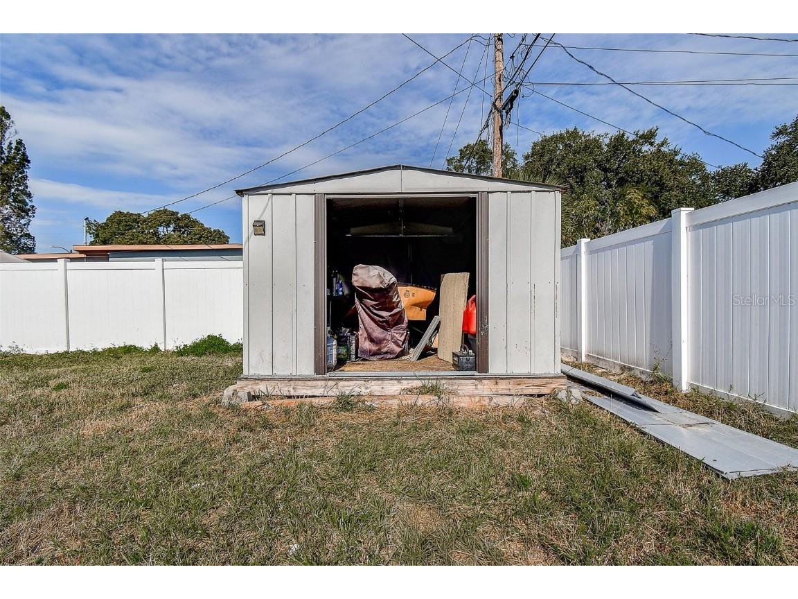 7583 Meadowlawn Drive N Saint Petersburg FL 33702 TB8457383 image27