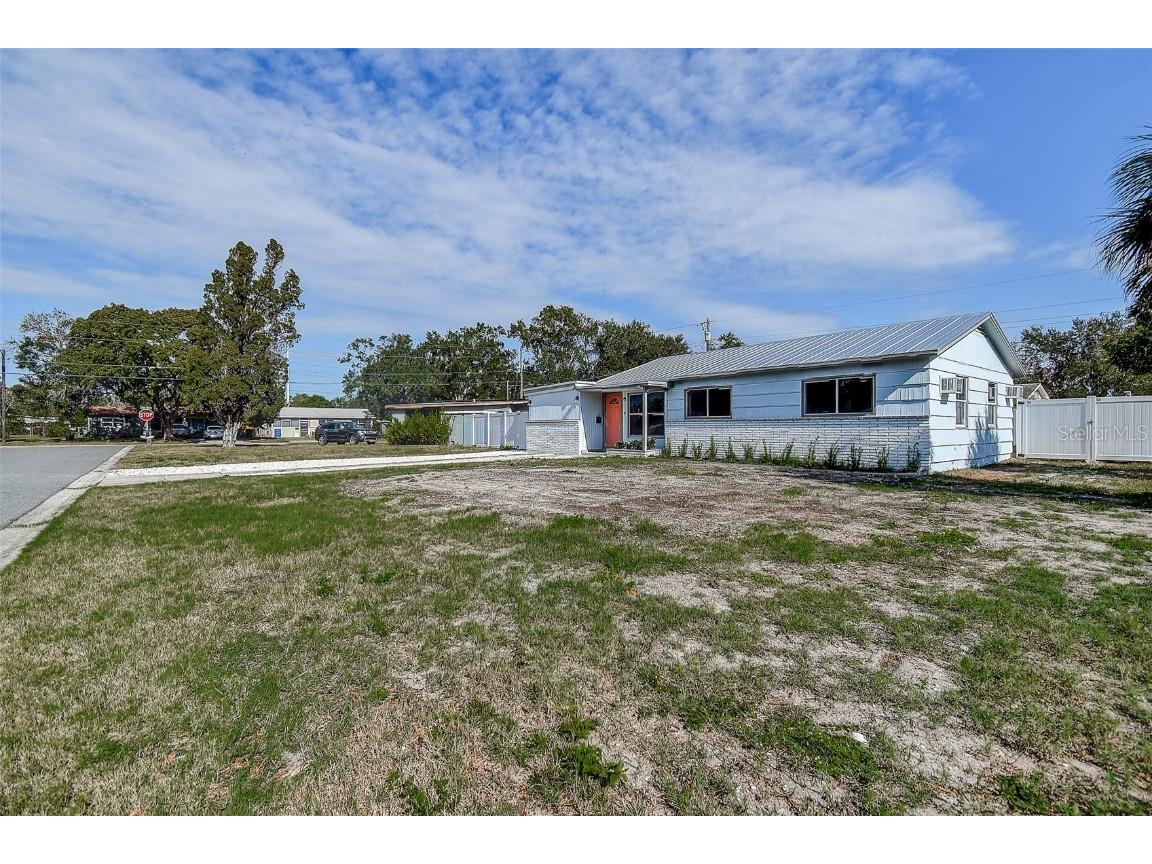 7583 Meadowlawn Drive N Saint Petersburg FL 33702 TB8457383 image33