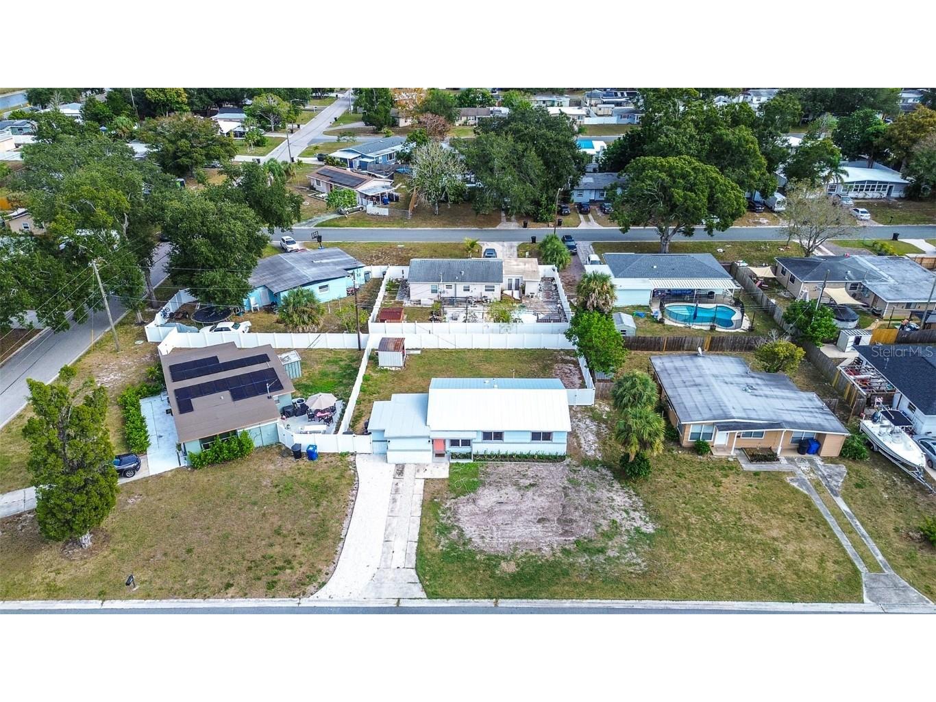 7583 Meadowlawn Drive N Saint Petersburg FL 33702 TB8457383 image39