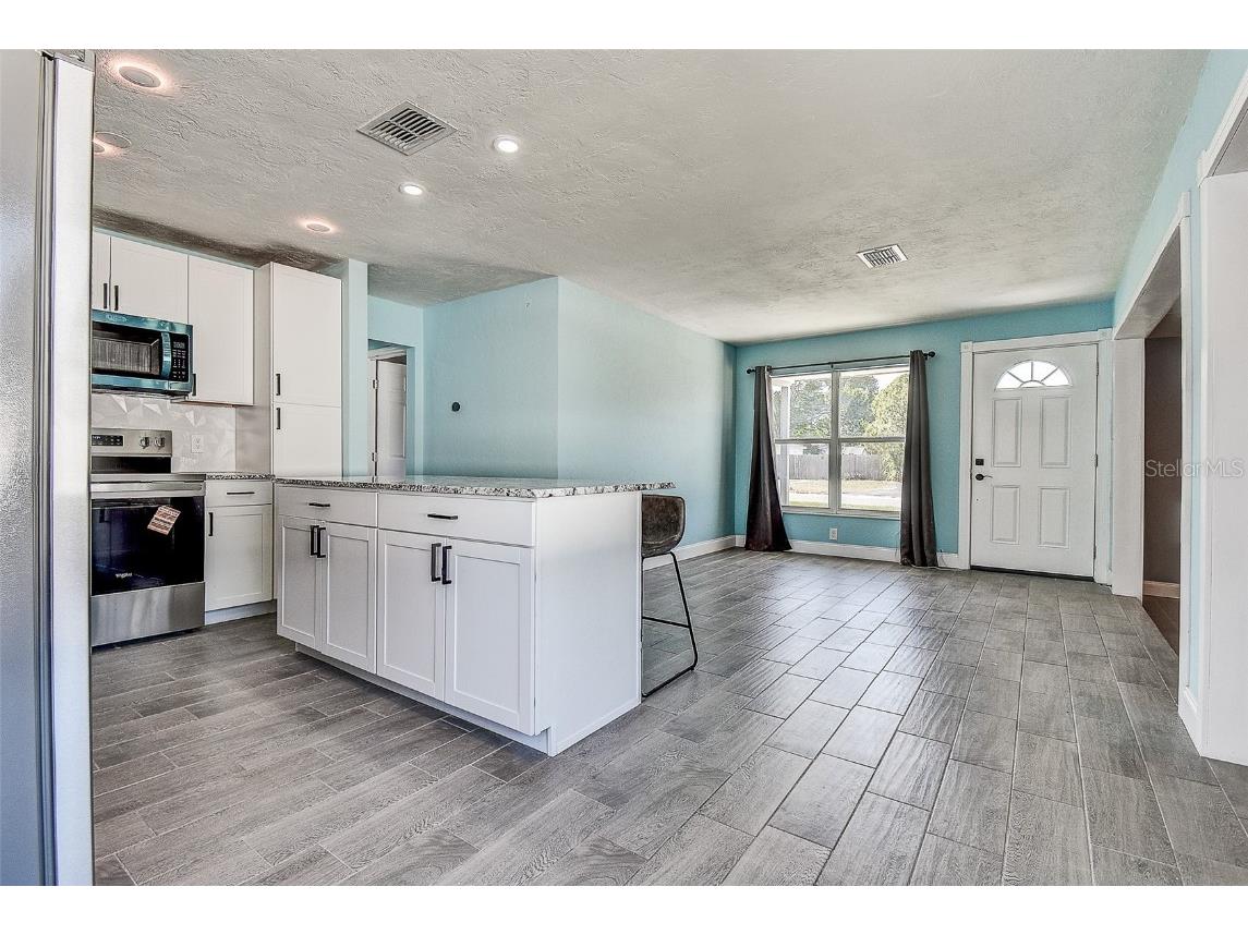 7583 Meadowlawn Drive N Saint Petersburg FL 33702 TB8457383 image7