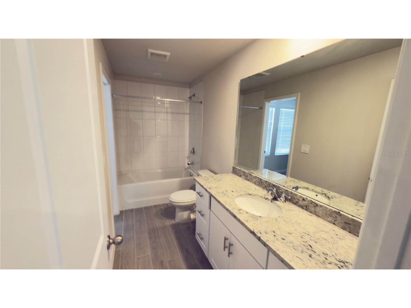 7583 Momentum Parkway Wesley Chapel FL 33545 TB8445850 image24