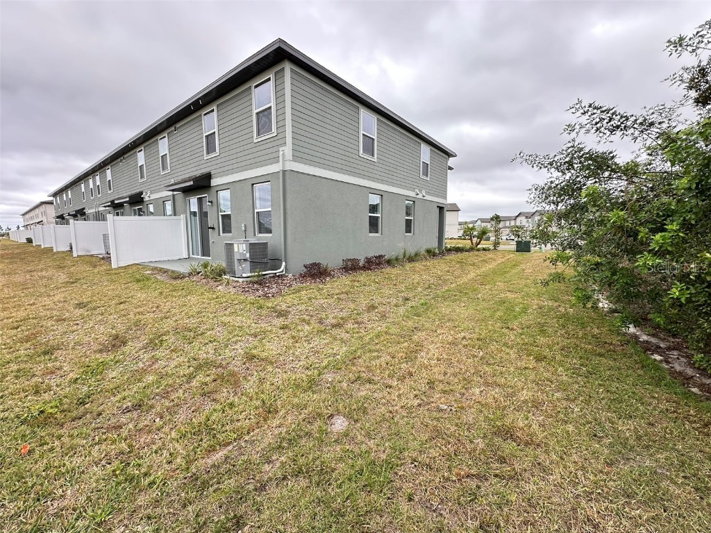 7583 Momentum Parkway Wesley Chapel FL 33545 TB8445850 image28