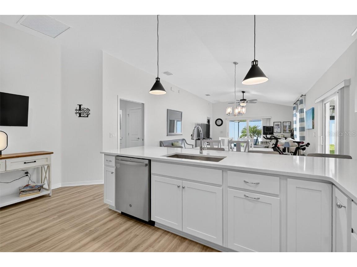 7584 Alysha Avenue The Villages FL 34762 G5104070 image6