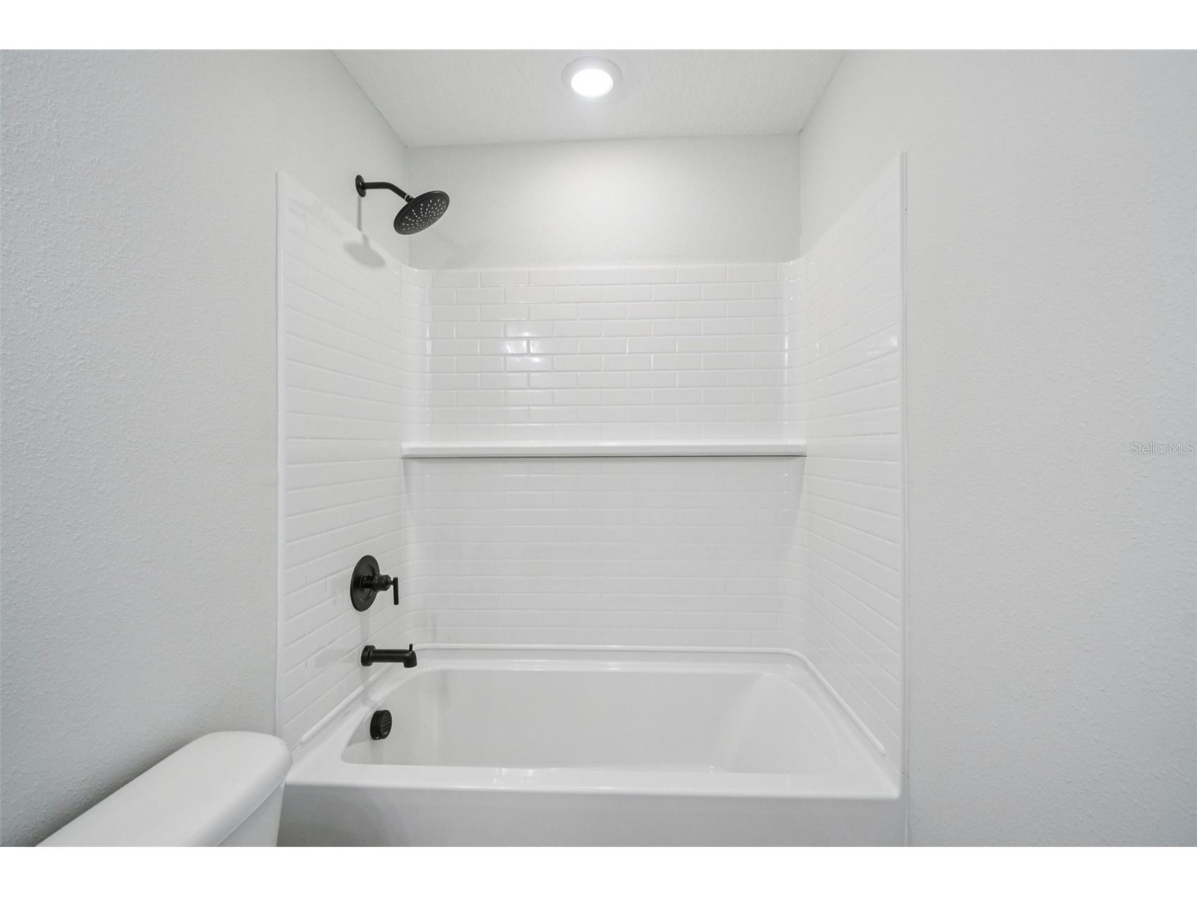 7584 Deer Valley Circle Tampa FL 33635 TB8487677 image25