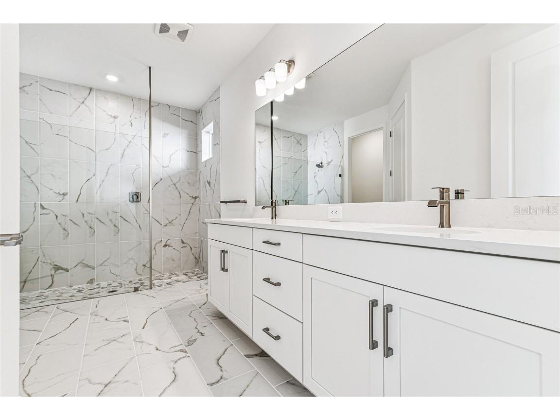 7586 Seahawk Avenue Sarasota FL 34241 R4910087 image39