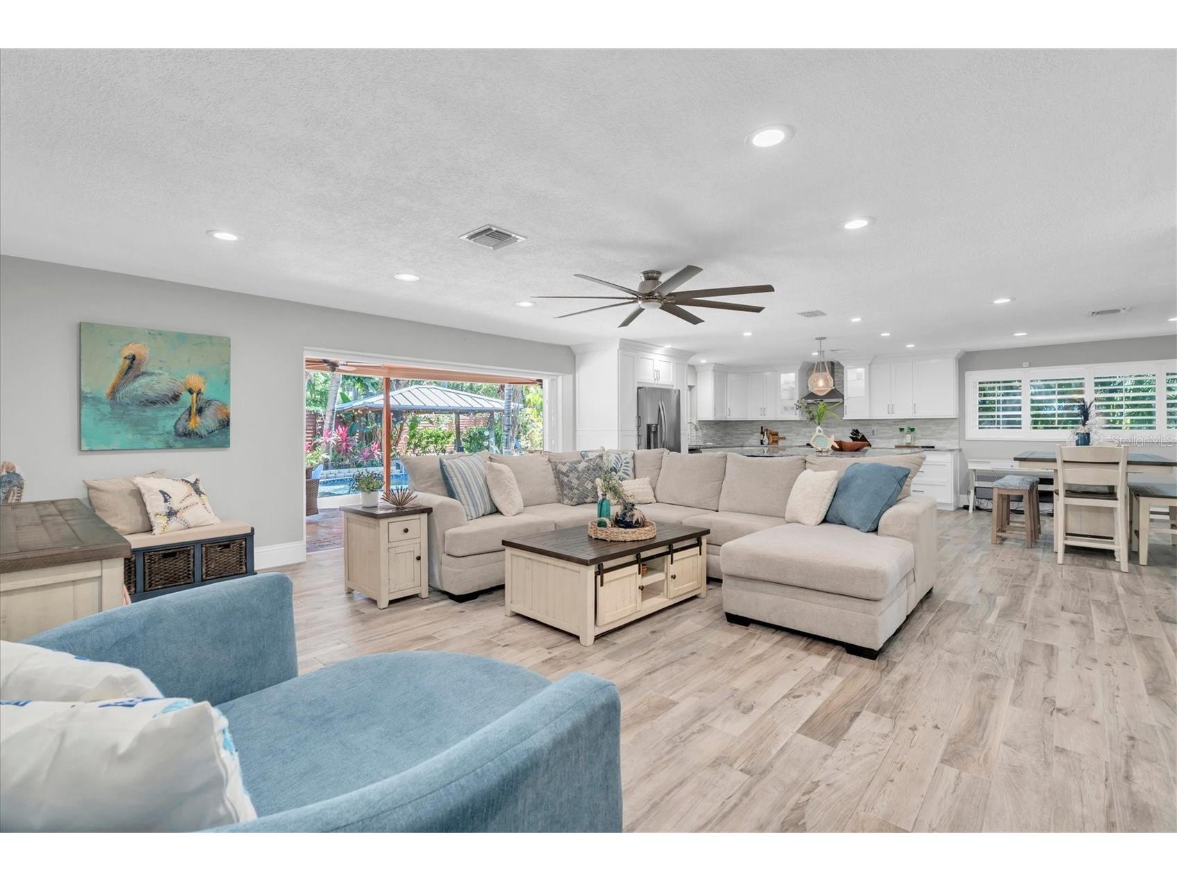 7587 132nd Way Seminole FL 33776 TB8505365 image14